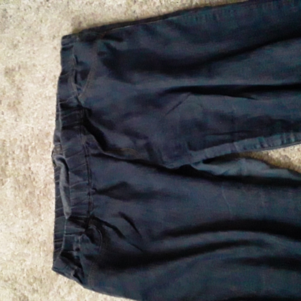 Elastic waist jeans